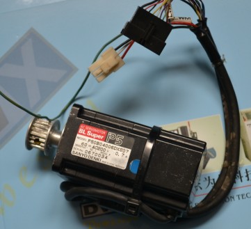 YAMAHA90K50-4W074R AC SERVO MOTOR YV100X R